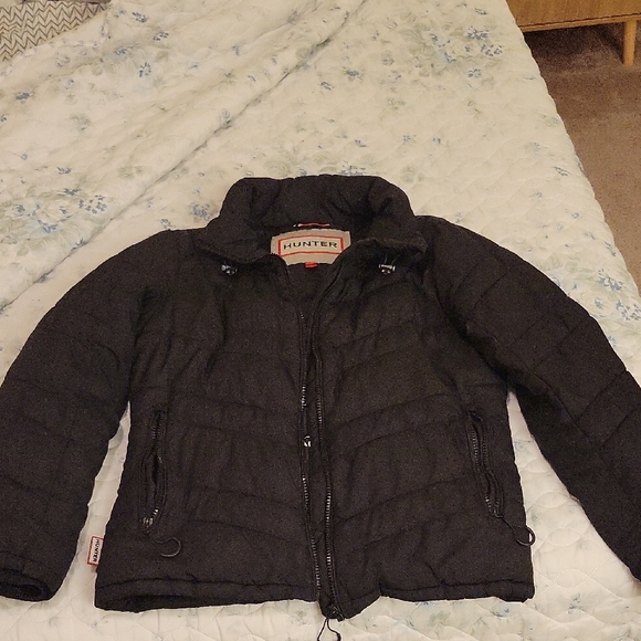 Hunter Charcoal Men's Puffer Jacket - Picture 1 of 2